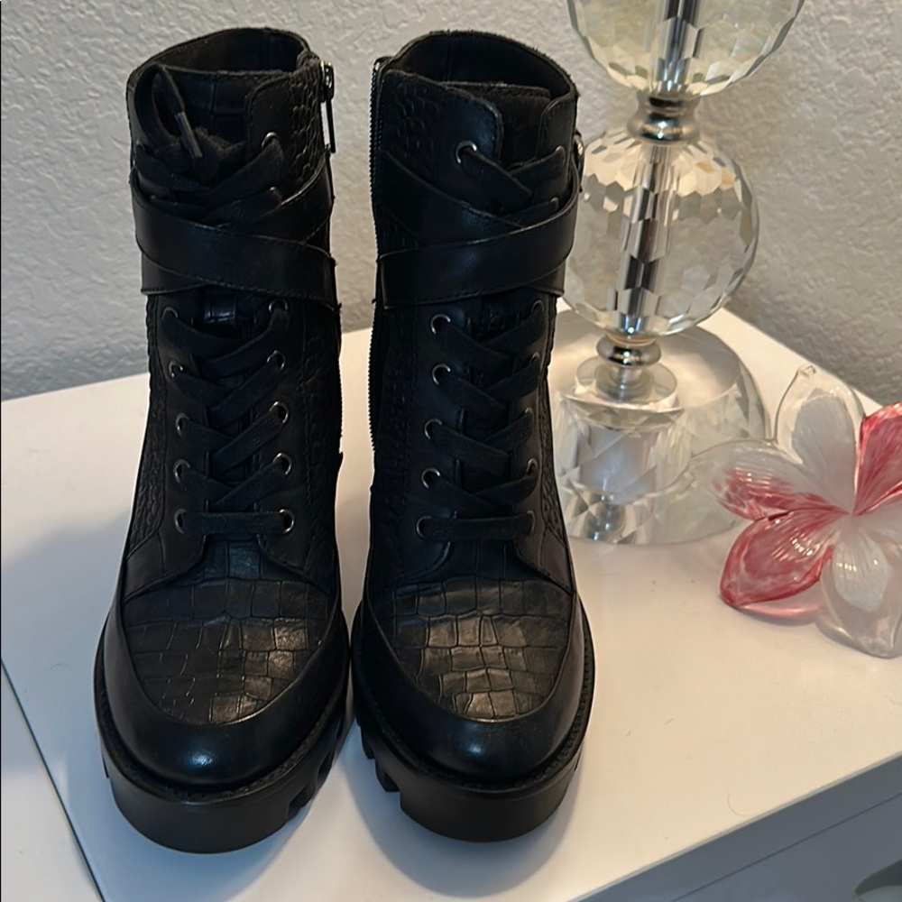 Antonio Melani Lug Heel Bootie